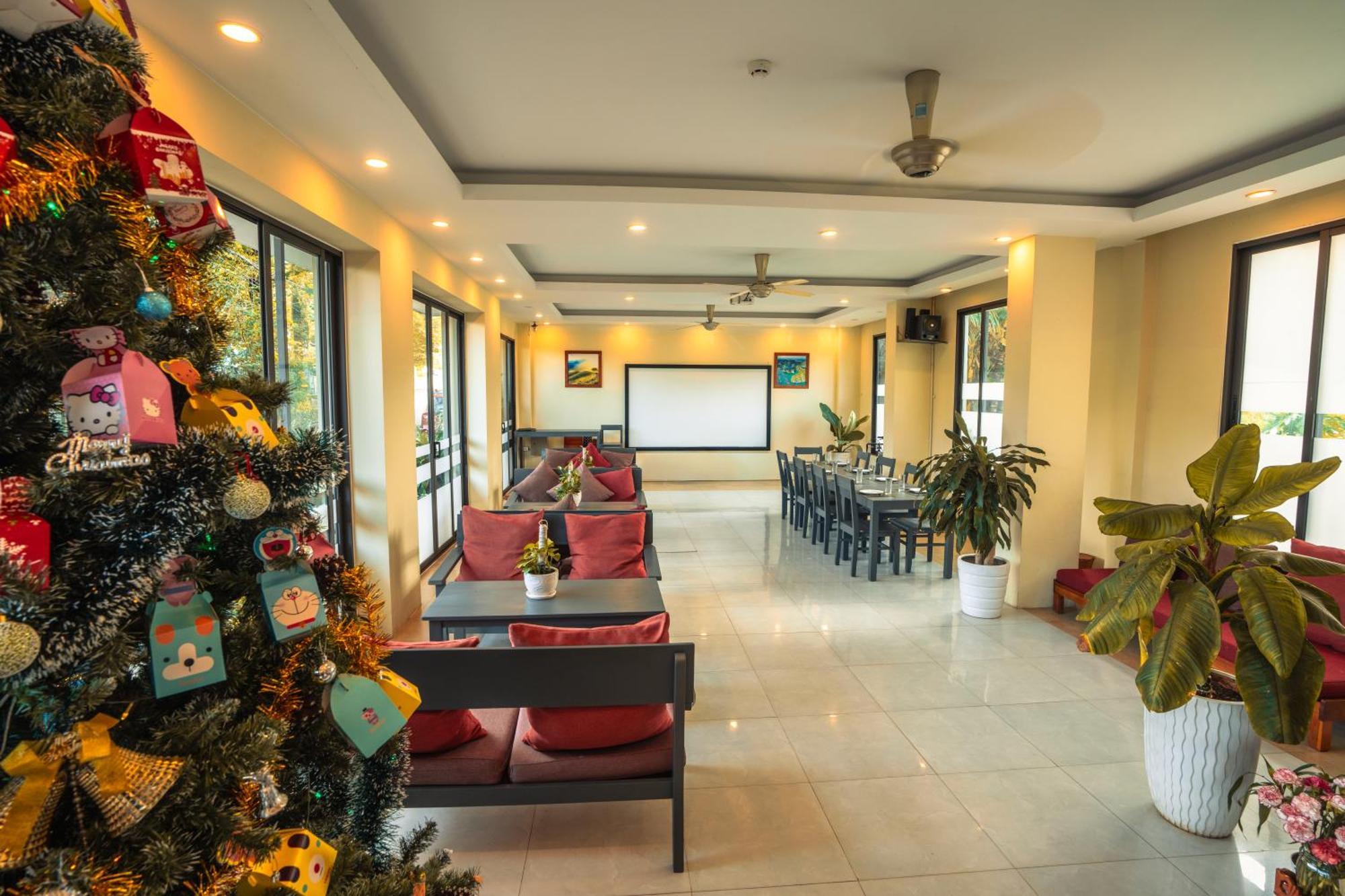 Golden Daisy Hotel Phu Quoc Bagian luar foto