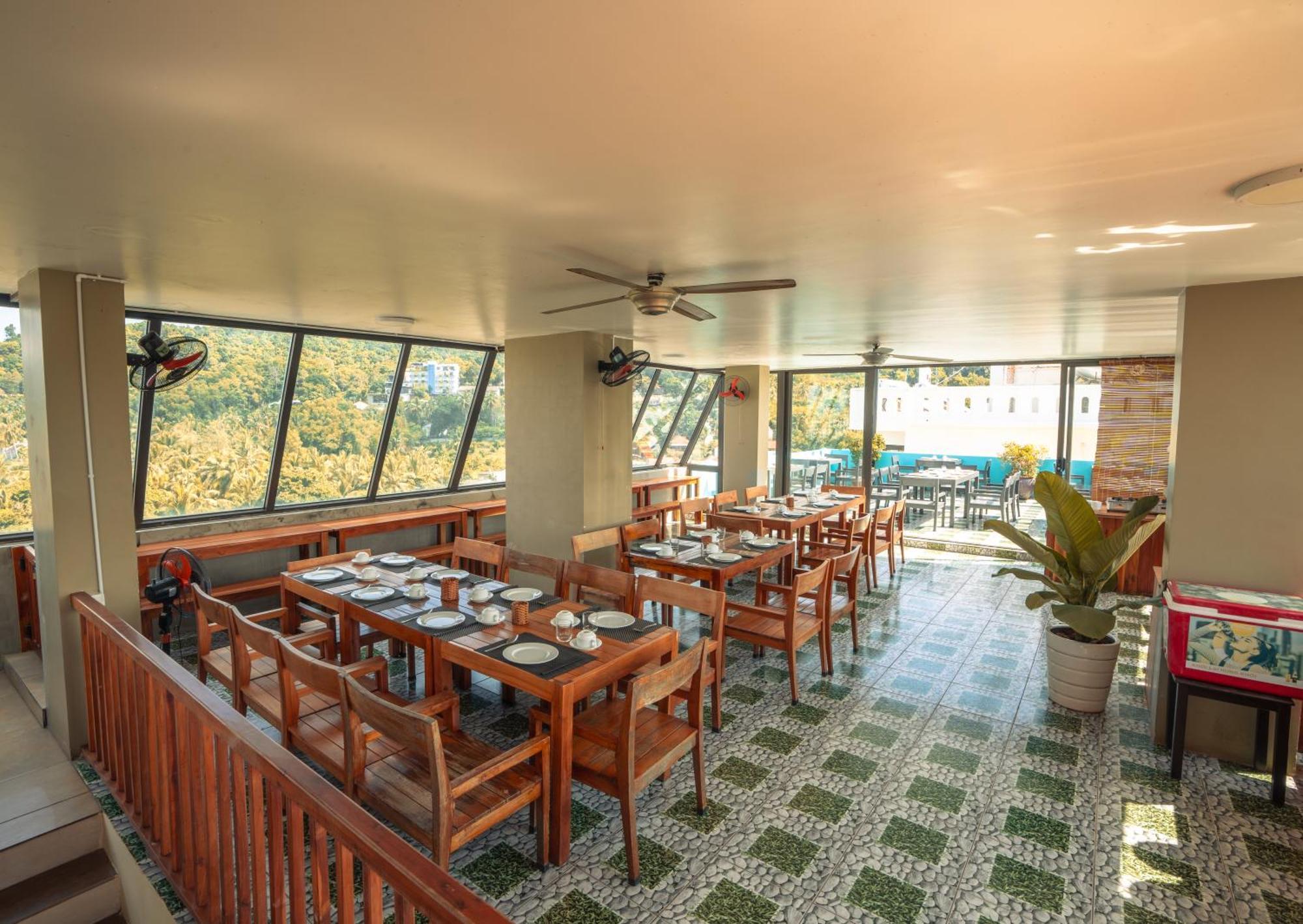 Golden Daisy Hotel Phu Quoc Bagian luar foto