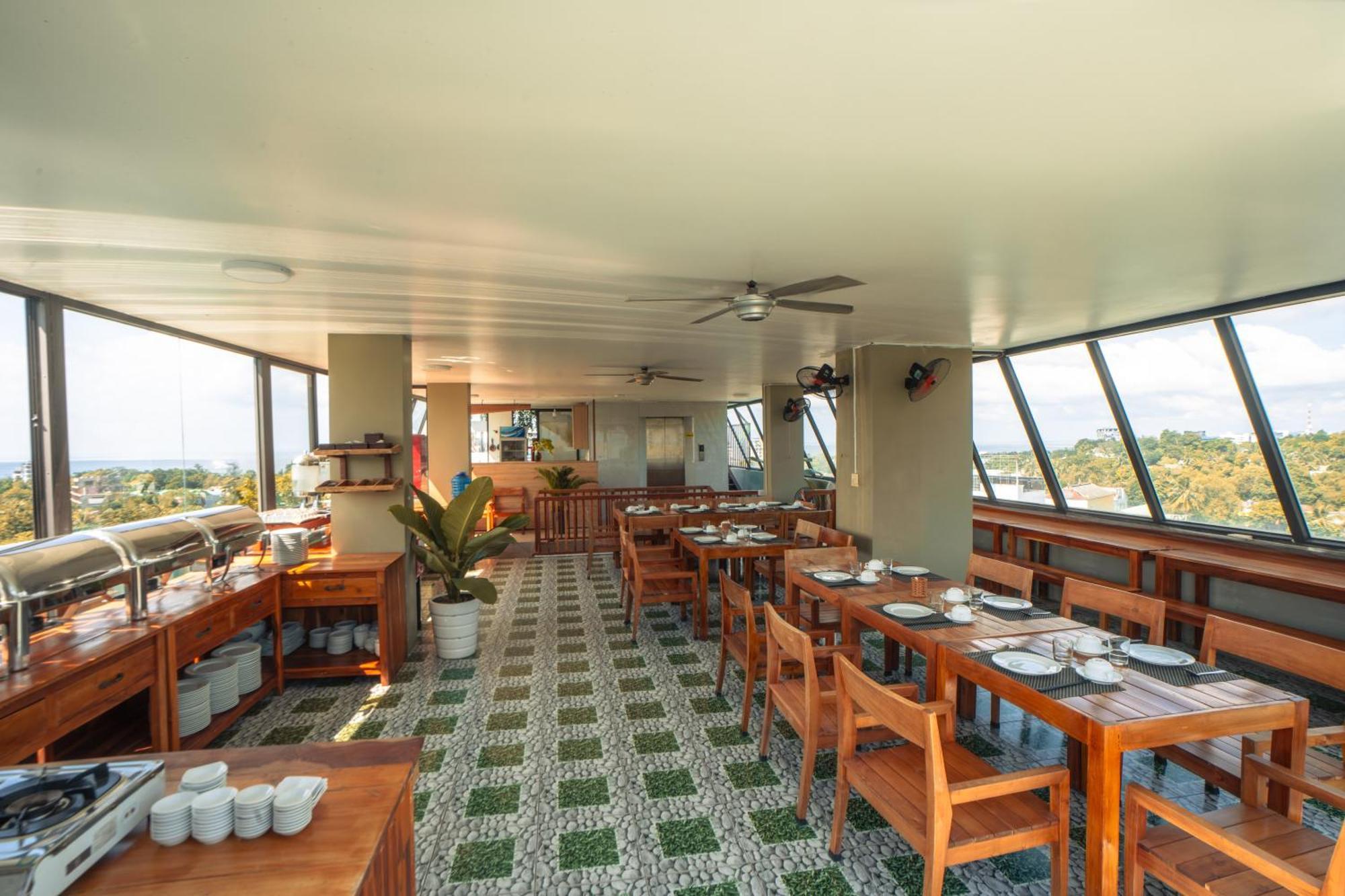Golden Daisy Hotel Phu Quoc Bagian luar foto
