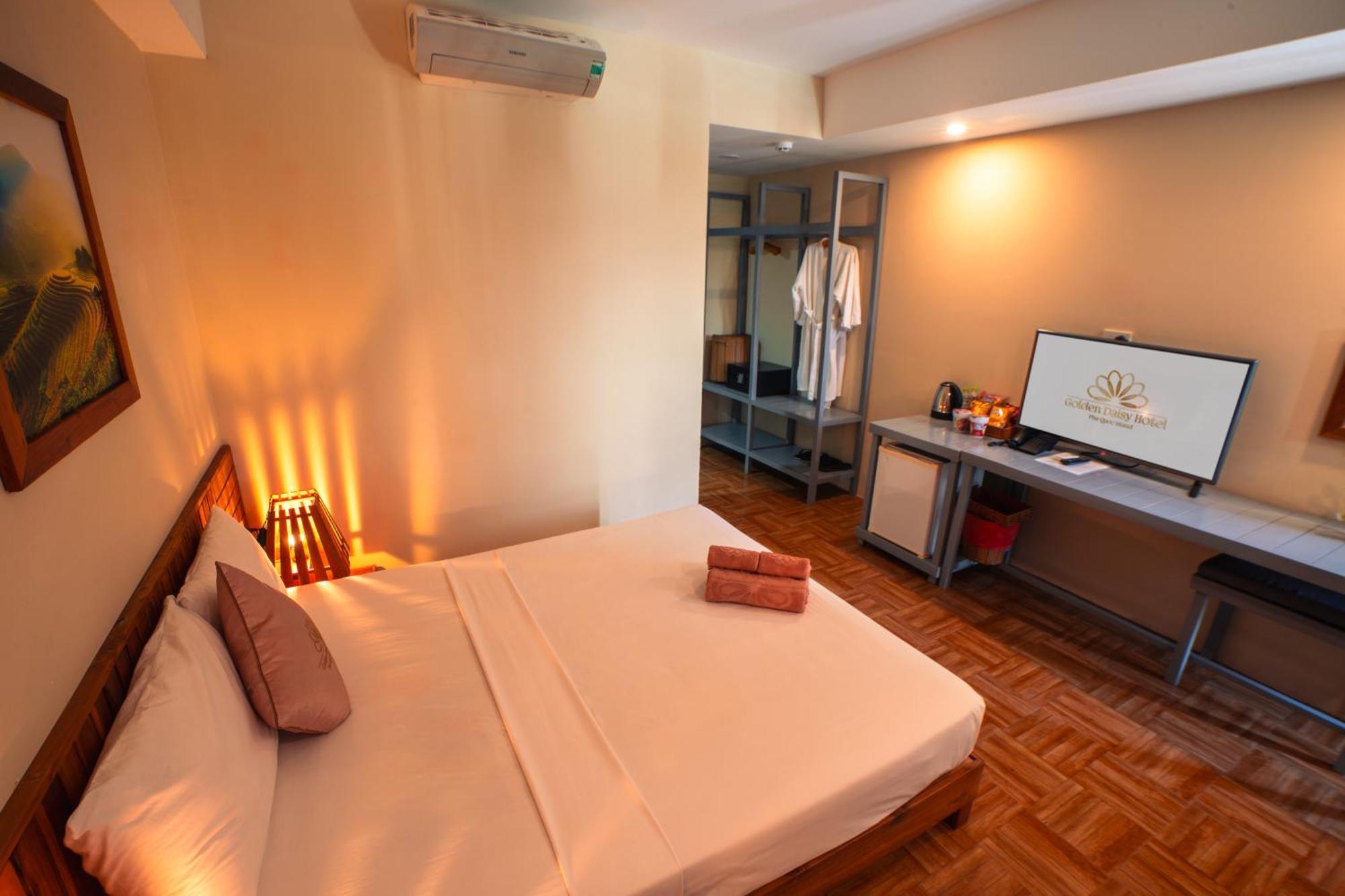 Golden Daisy Hotel Phu Quoc Bagian luar foto
