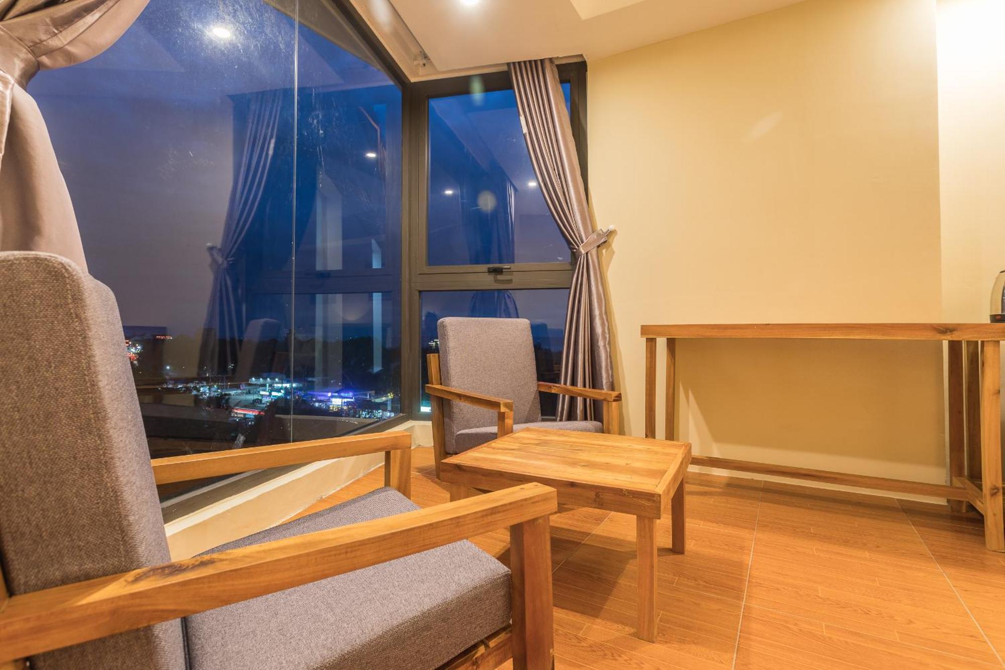 Golden Daisy Hotel Phu Quoc Bagian luar foto